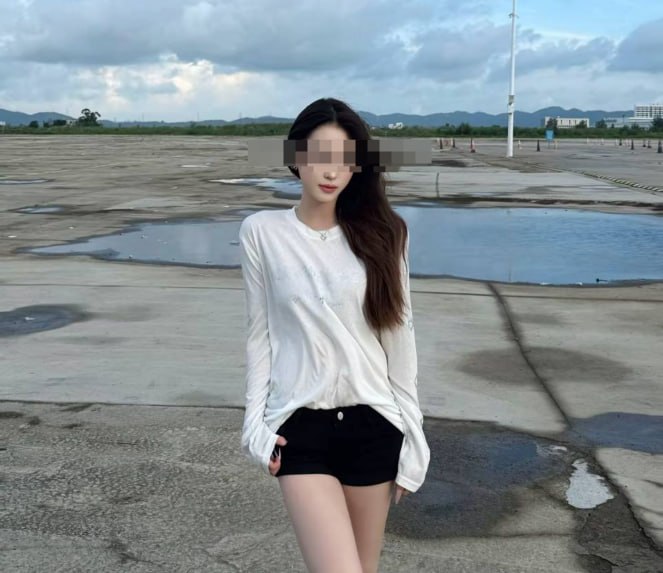 #群友投稿：我和她是在24年在妙瓦底“KK”认识的。那时我还只是一个小代。那晚在包厢我见到她，我已经沦陷。我知道我必须把她弄到手。