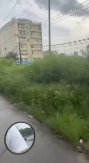 据现场网友反馈消息，西港警察局与相邻移民局刚刚集结大量执法力量。