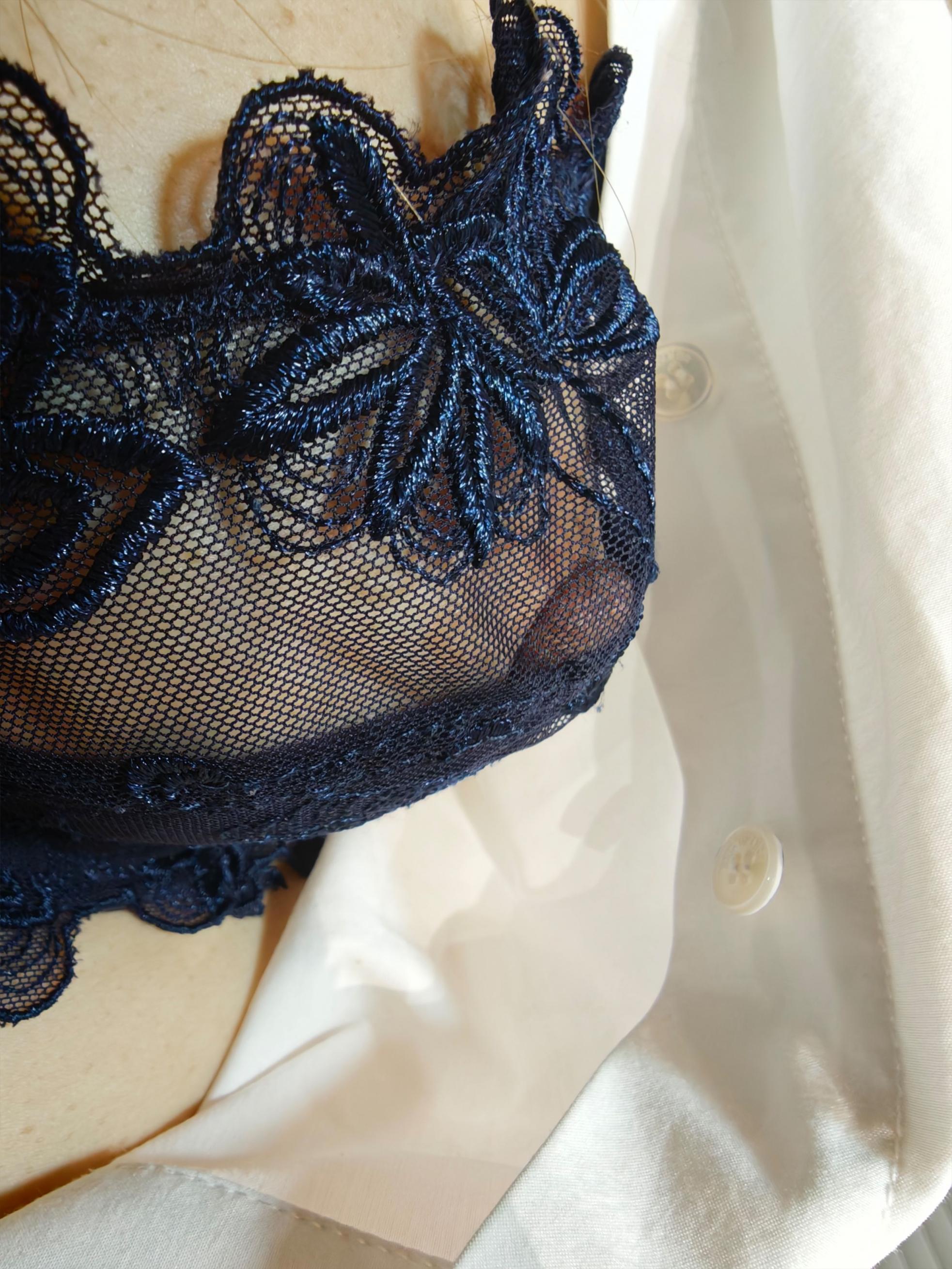 [原创]骚妻是个性欲望很强的骚货，经常自慰，喜欢肉棒无套插进去[27P]